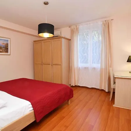 In 43526 דוברובניק