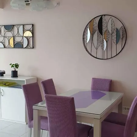 In 43526 * דוברובניק