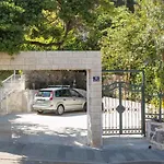 In 43526